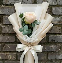 Букет цветов из:  Розы в Гончарку