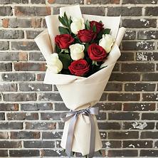 Букет цветов из:  Розы в Гончарку