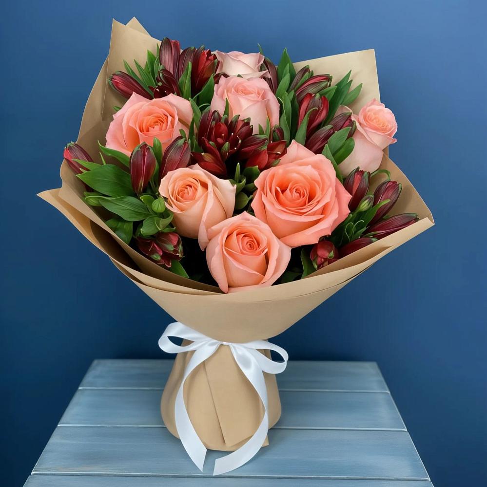 Букет цветов из: Розы и Альстромерии в Гончарку