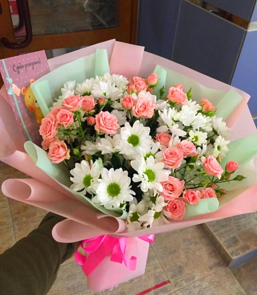 Букет цветов из: Розы и Хризантемы в Гончарку