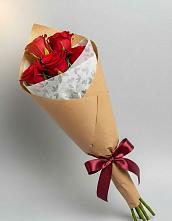 Букет цветов из:  Розы в Гончарку