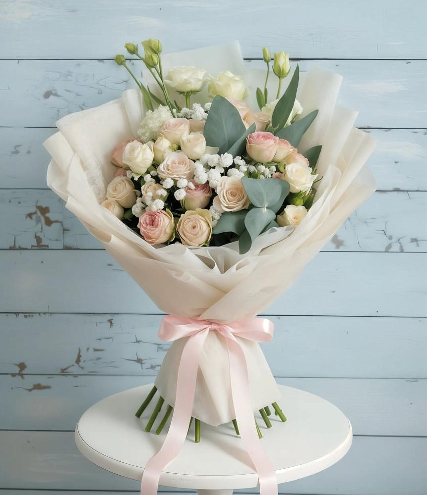 Букет цветов из: Розы и Лизиантусы в Гончарку