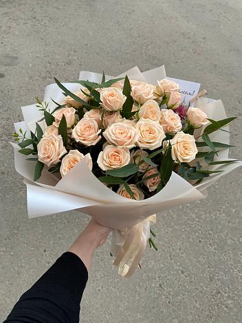 Букет Кремовые розы Латте в Гончарку