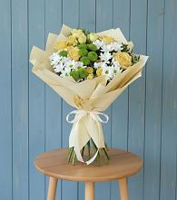 Букет цветов из:  Хризантемы и Розы в Гончарку