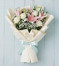 Букет цветов из:  Лилии в Гончарку