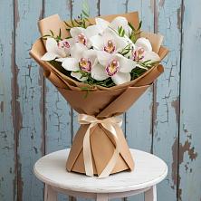 Букет цветов из:  Орхидеи и Розы в Гончарку